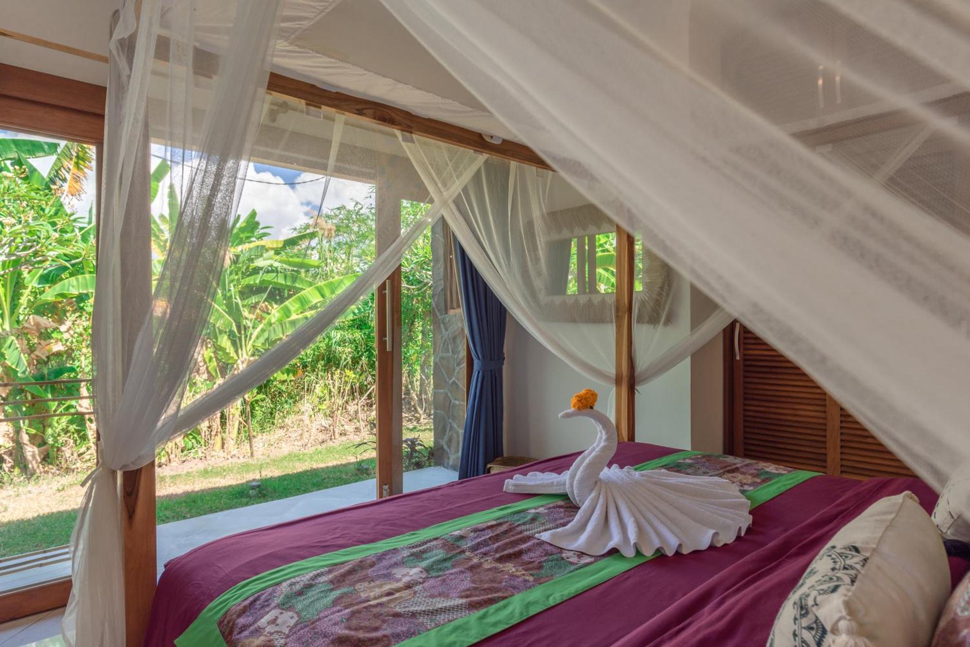 Absolute Beach Front Villa Umeanyar Exterior foto