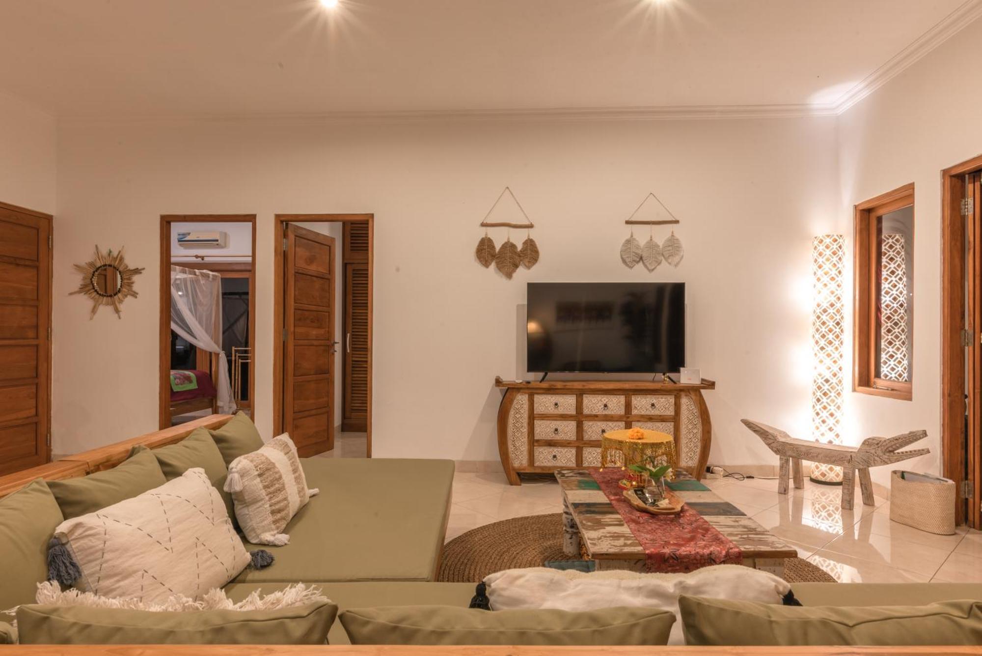 Absolute Beach Front Villa Umeanyar Exterior foto